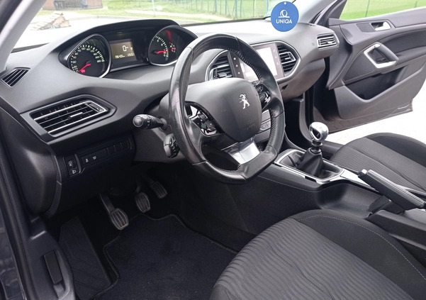 Peugeot 308 cena 31500 przebieg: 190000, rok produkcji 2015 z Zawiercie małe 781